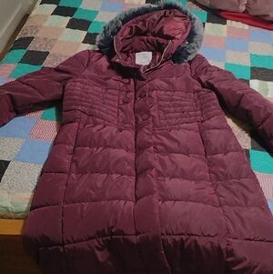 Polydeer XXL Women's Vegan Down Full-Length Puffer Jacket in Maroon/Burgundy